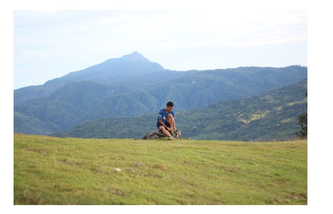 Bukit Teletubies-Lelogama